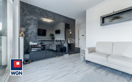 Wysoki standard i ogródek w prestiżowej Rumi - miejsce w hali i komórka w cenie