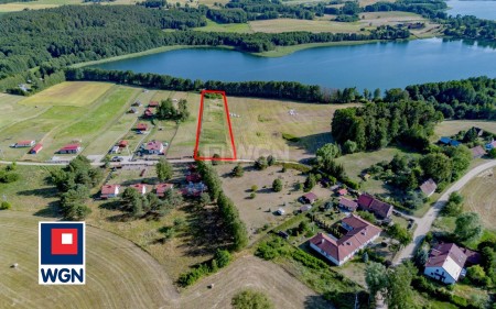 Działka budowlana nad jeziorem w Pasterzewie - idealna lokalizacja na wymarzoną posiadłość!