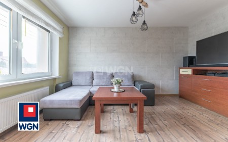 Funkcjonalny dom w Gościcinie - 4 pokoje, 2 łazienki, ogrzewanie gazowe