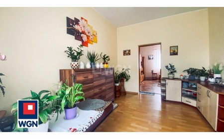 Mieszkanie 49 m2 z działką 631 m2 i budynkiem gospodarczym Borzyno-Prusewo